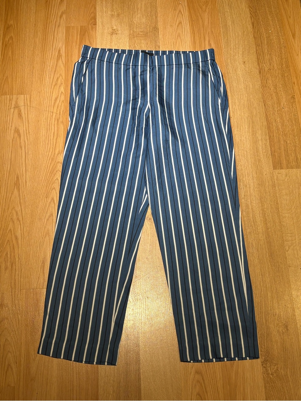 Theory Women's Silk Pull on Tailored Trousers